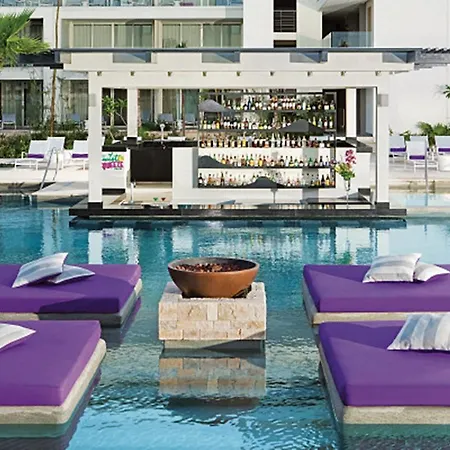 Breathless Riviera Cancun - Adults Only